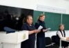 Два поколения на службе детства